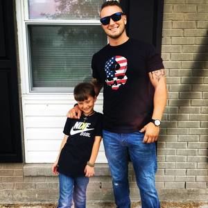 Meet your Posher, Dillon